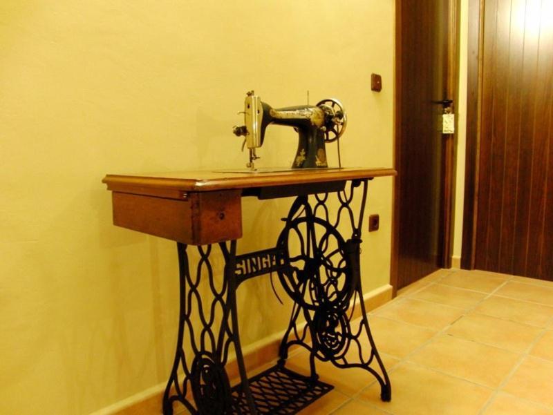 Hotel El Romeral Almadén de la Plata Extérieur photo