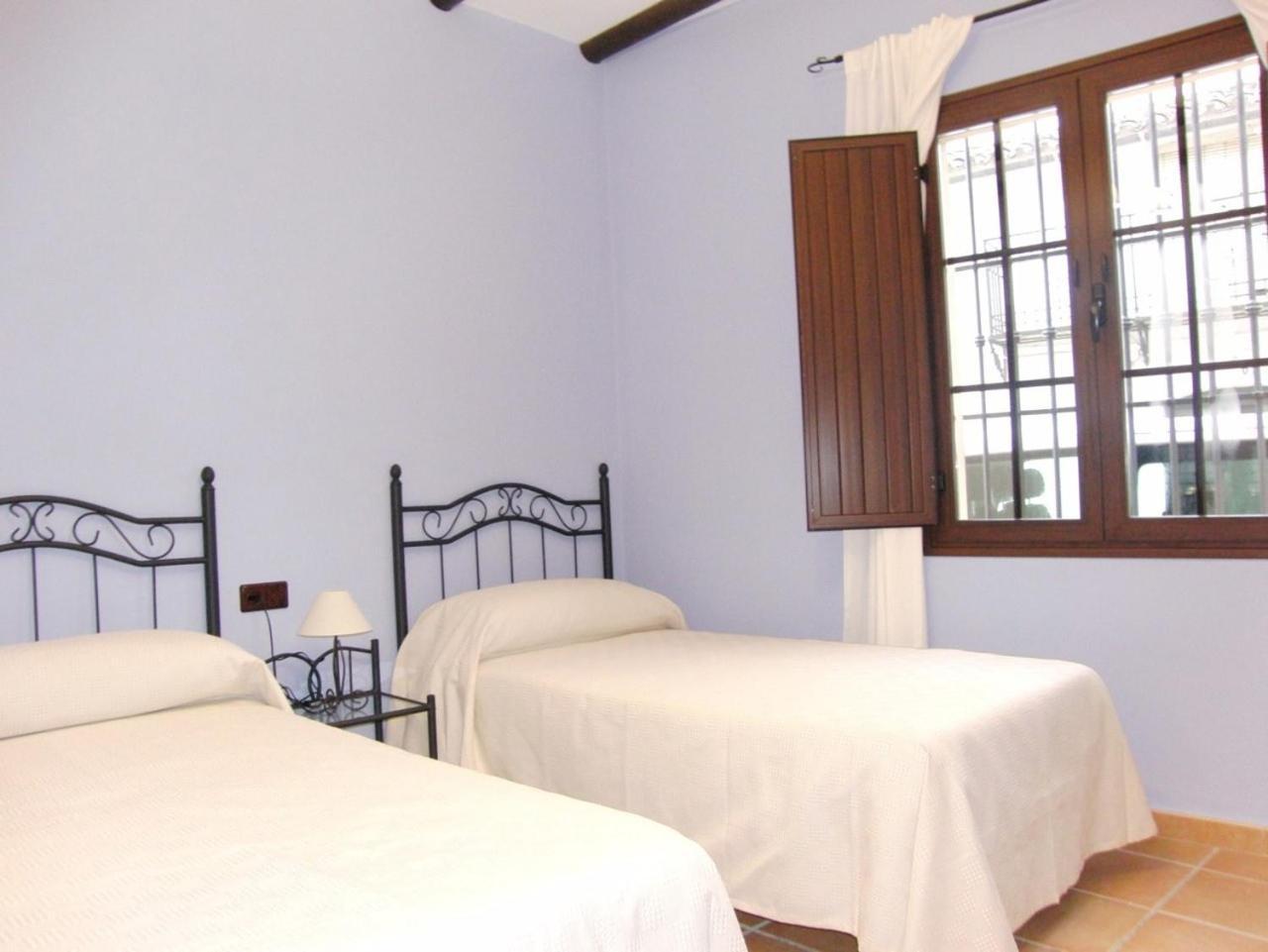 Hotel El Romeral Almadén de la Plata Extérieur photo